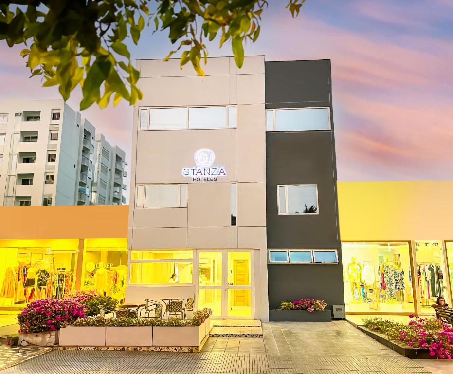 Fachada del Stanza Hotel Montería