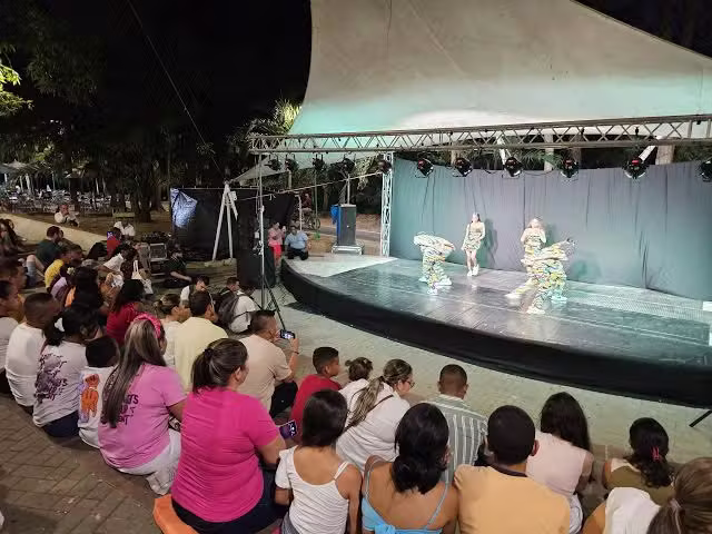 La Ronda Vive
