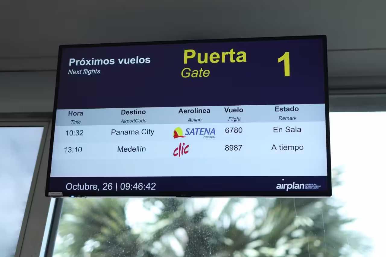 Con cupo lleno despegó el primer vuelo Montería–Panamá de Satena.