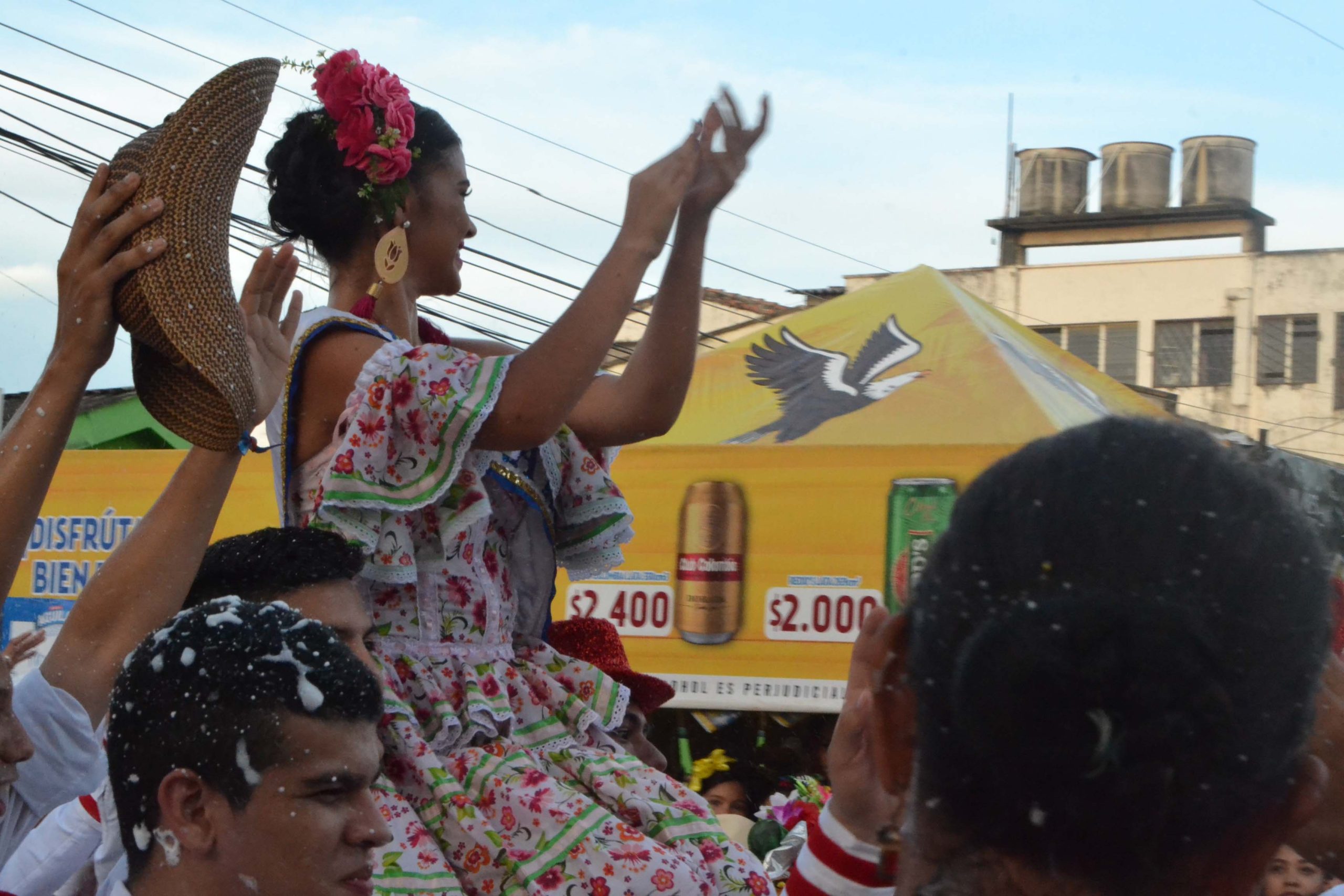 Para folclórica. Reina Internacional