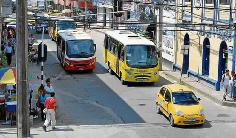 Transporte público colectivo garantiza operación en Montería