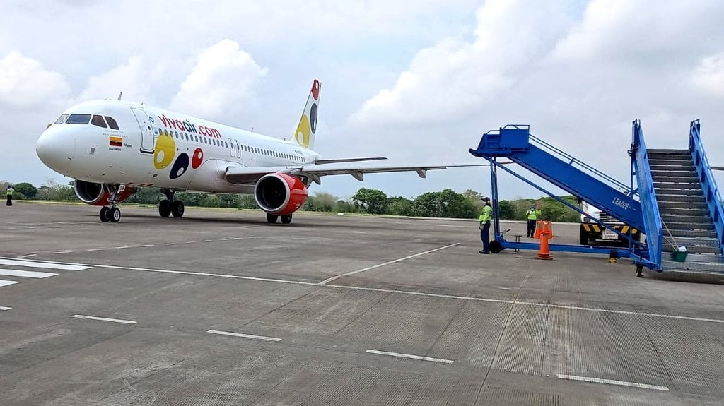 vuelo directo de monteria hacia cali/panamá/ ruta aérea viva air