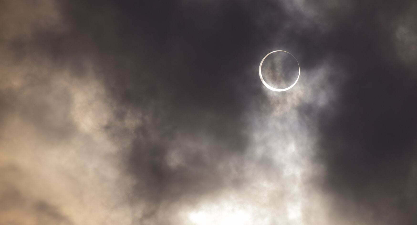 Es necesario ser precavido con la visión y la manera en la que se atestiguará el evento astronómico