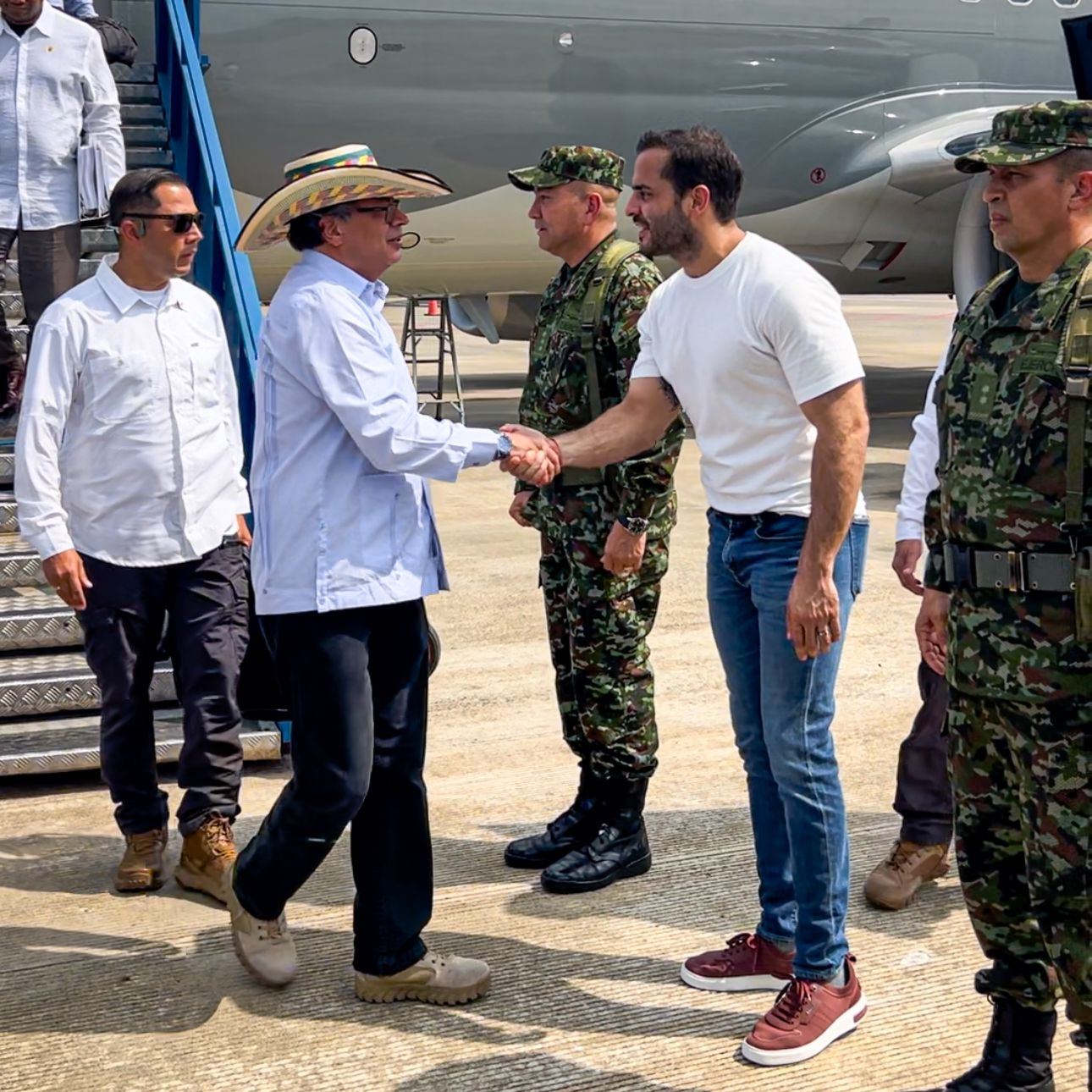 Gustavo Petro arribó a la ciudad de Montería