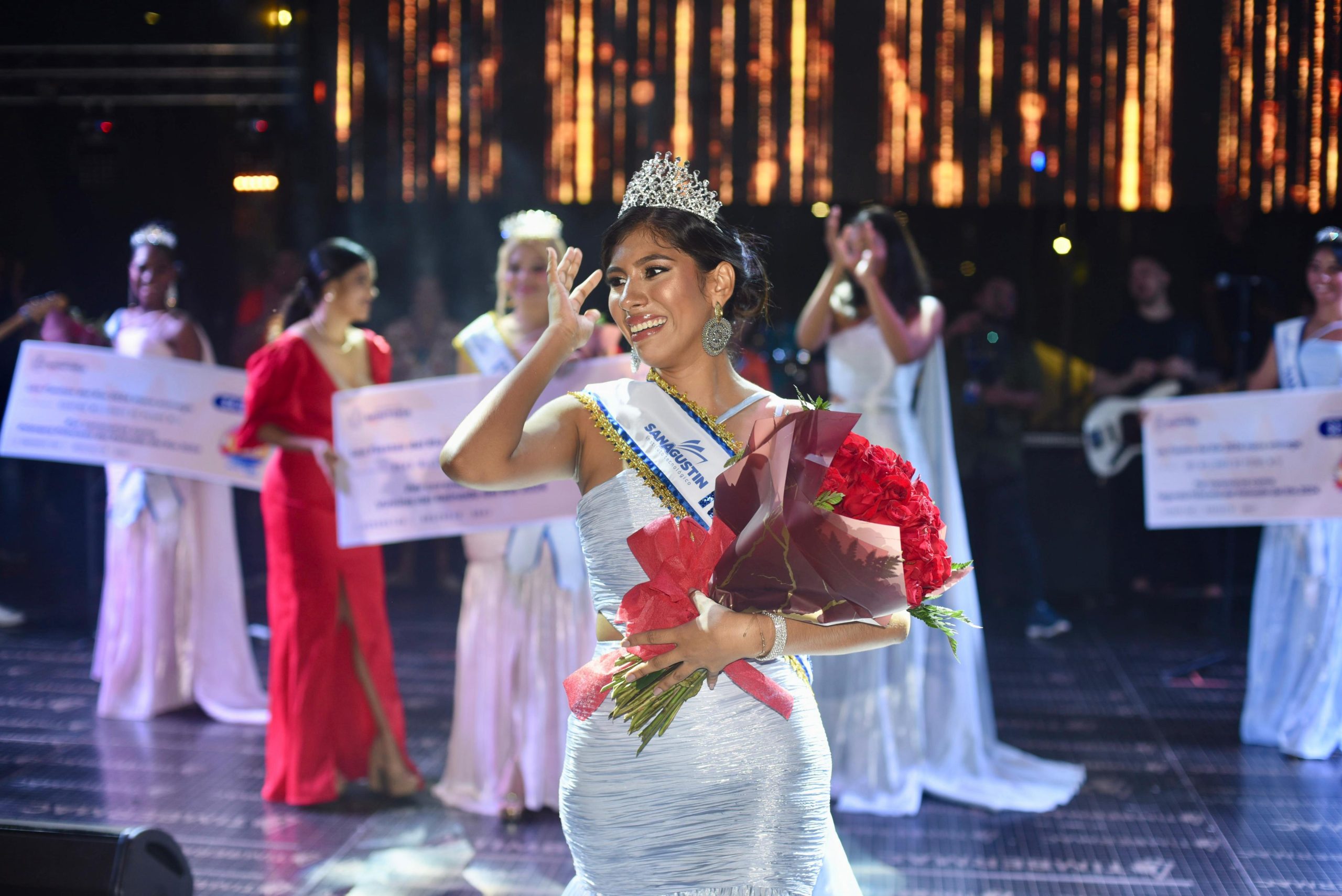 ¡Montería tiene nueva soberana! El Ceibal se coronó como Reina del Río 2024 F