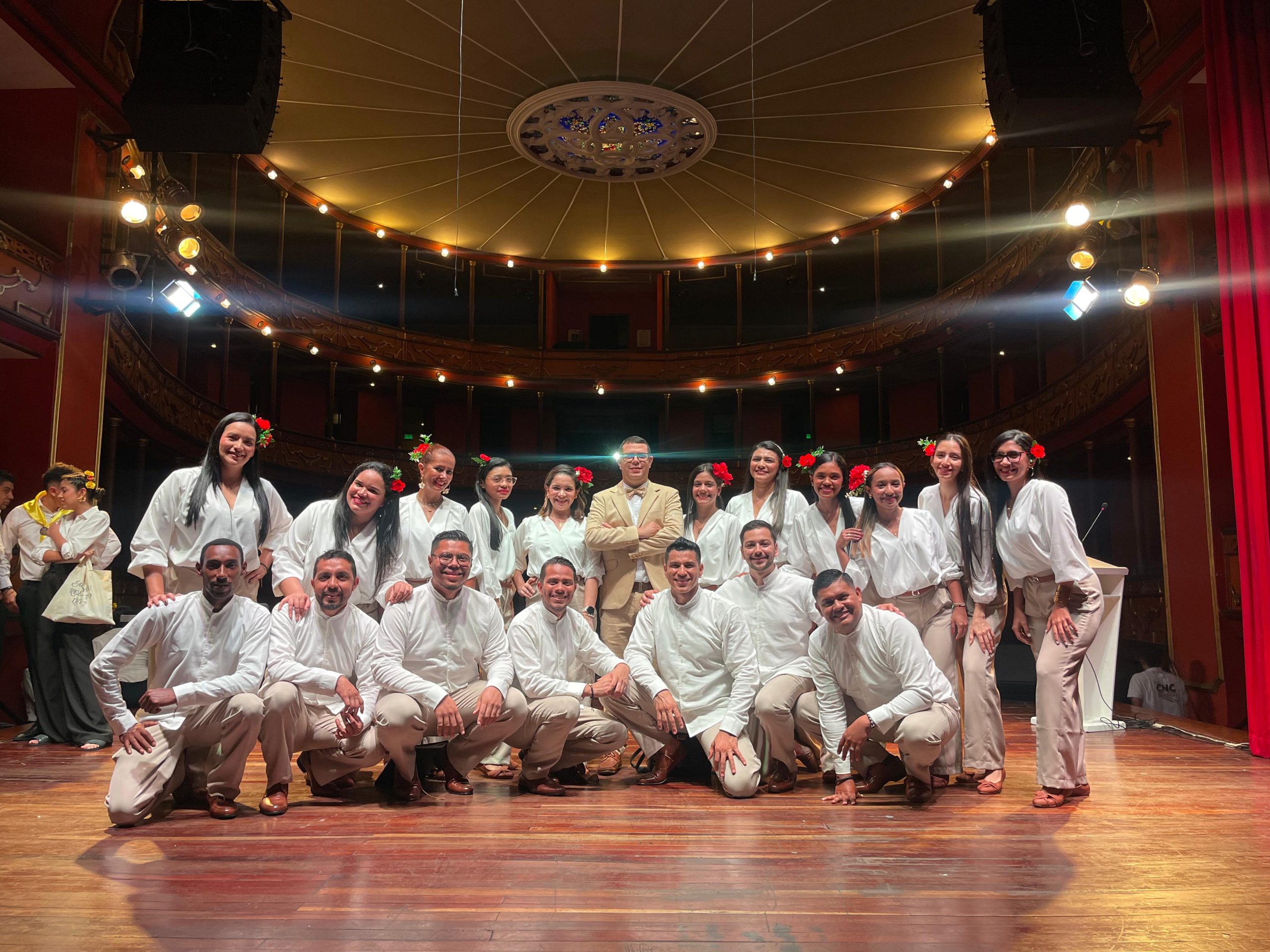 ¡Orgullo cordobés! Coro Entre Voces se lució en Buga 